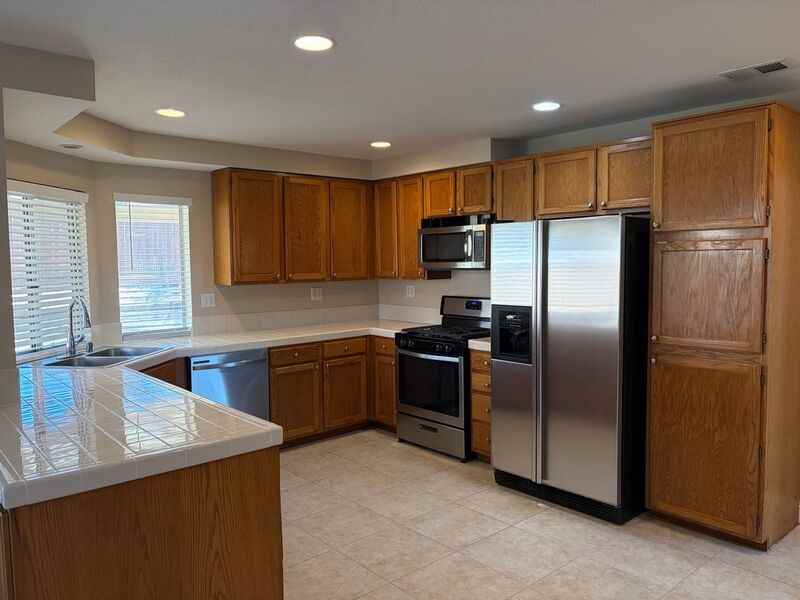 22822 Kuka Cir - Photo 7 of 32