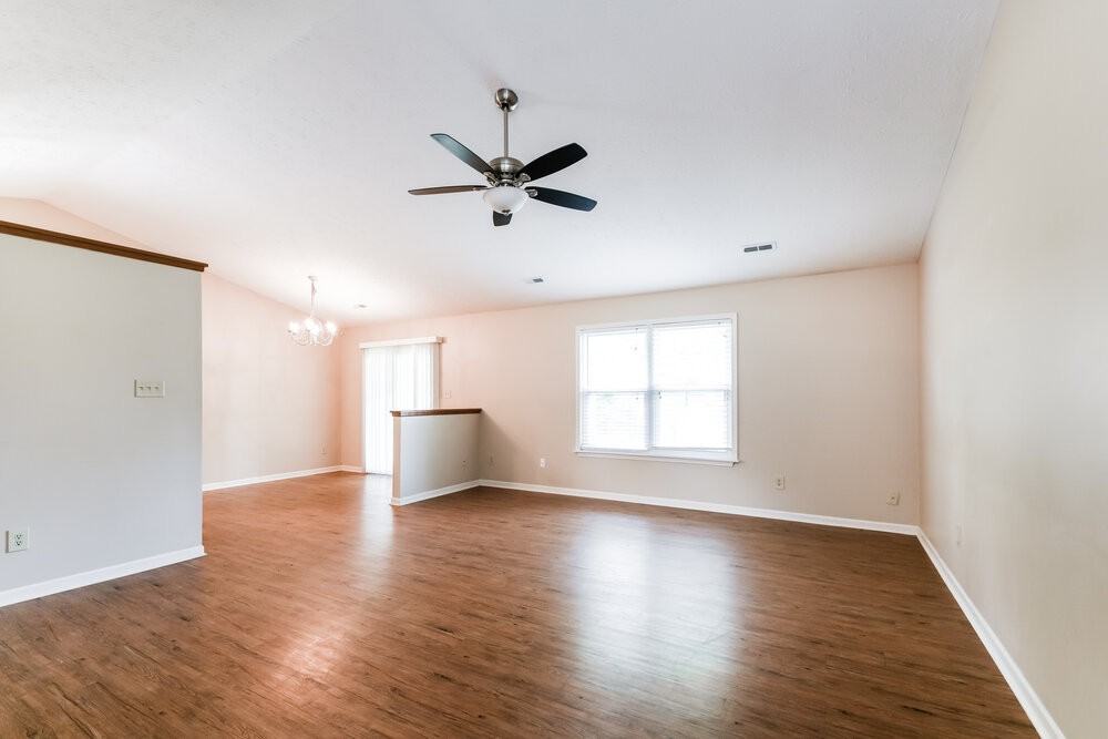 5508 Pine Hill Dr - Photo 6 of 16