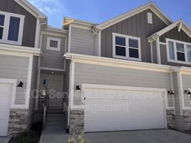 3716 Sw Maryville Pl - Photo 1 of 1