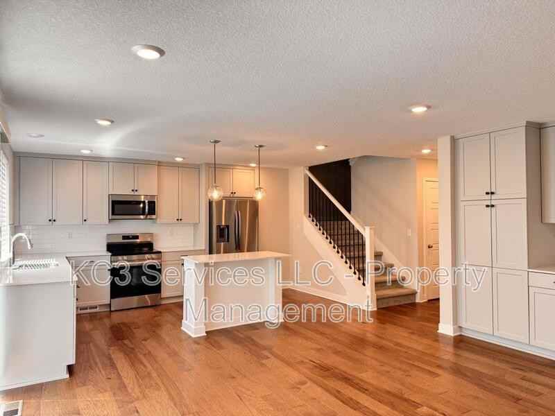 3716 Sw Maryville Pl - Photo 5 of 21