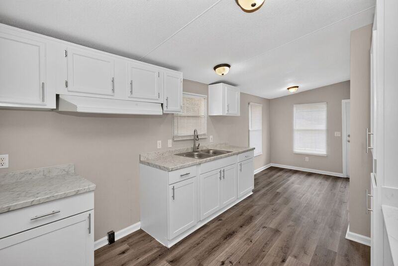 9009 Dorchester Ln - Photo 4 of 19