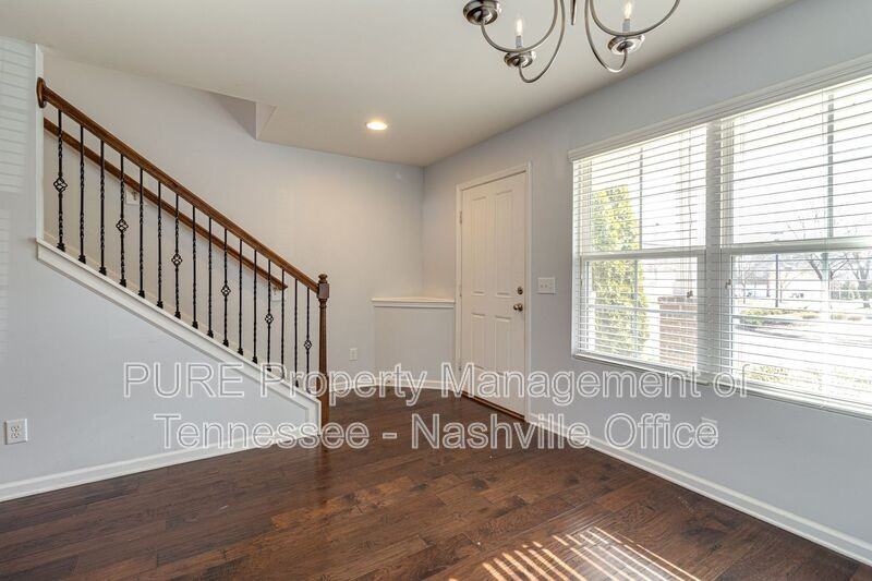 1251 Riverbrook Dr - Photo 5 of 22