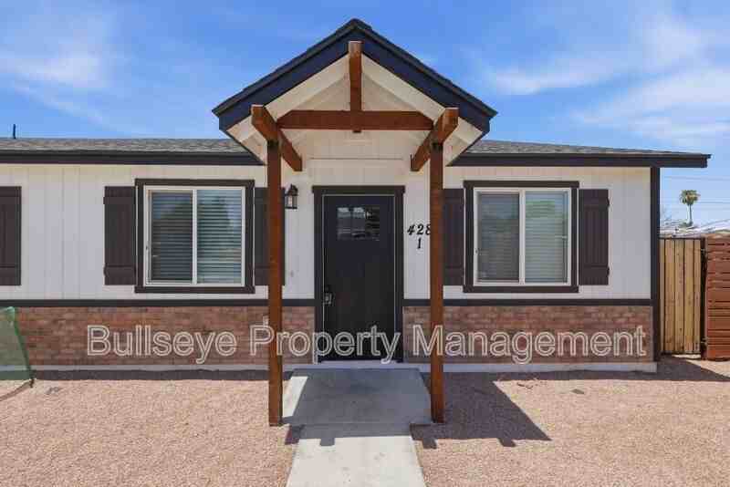 428 S 97th Pl #1 - Photo 3 of 22