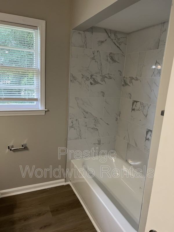 4483 Oriole St - Photo 2 of 10