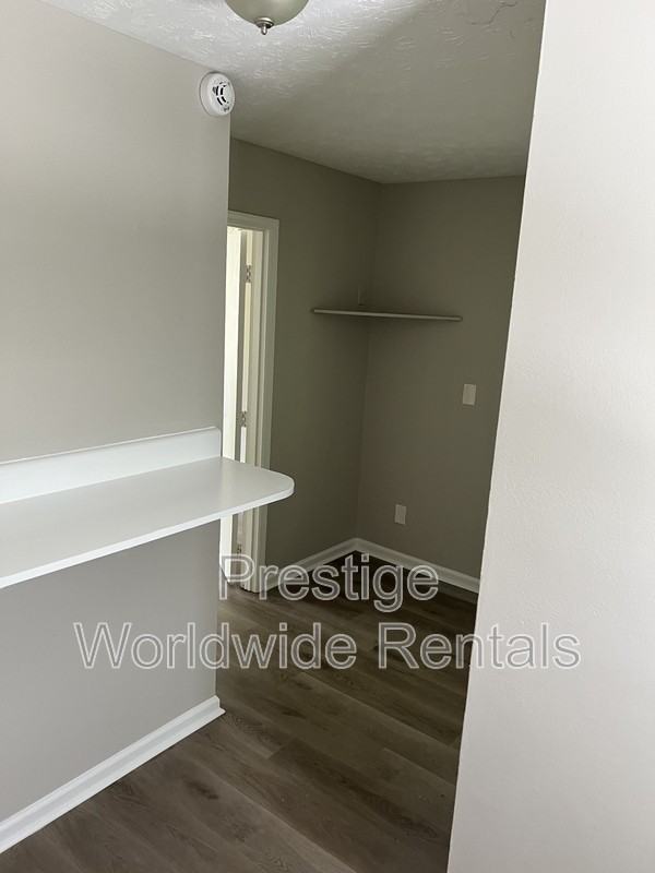 4483 Oriole St - Photo 3 of 10