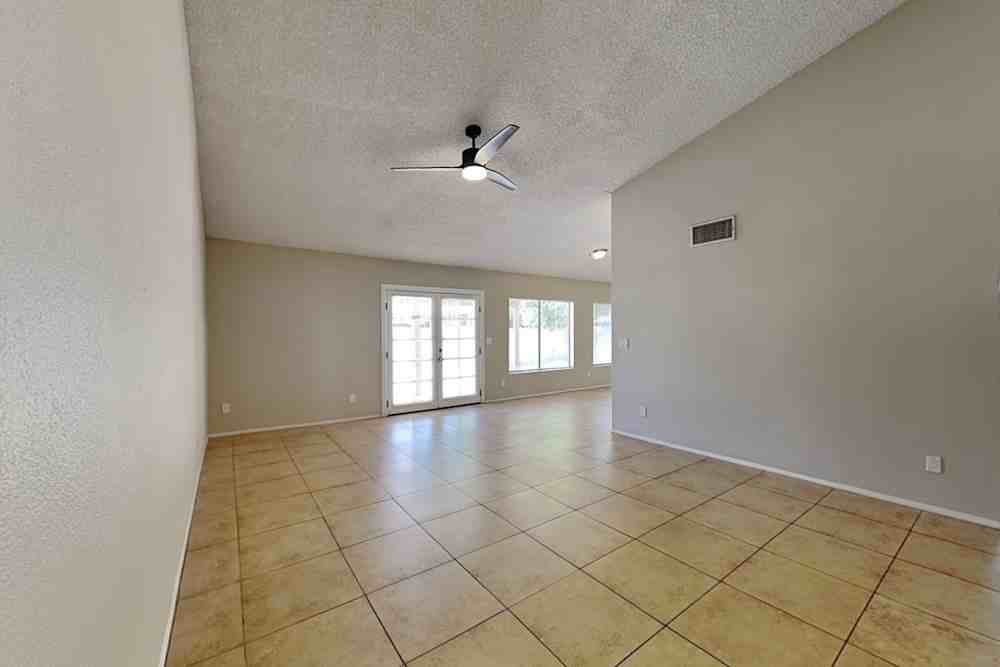 8932 Wren Way Southeast - Photo 7 of 10