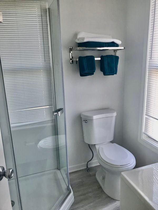 1016 5th Ave - Photo 5 of 18
