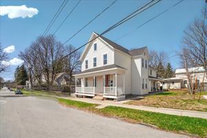 featured image of 3 Waterbury St