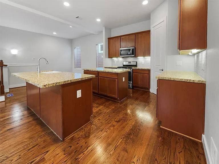 6625 Letein St - Photo 2 of 16