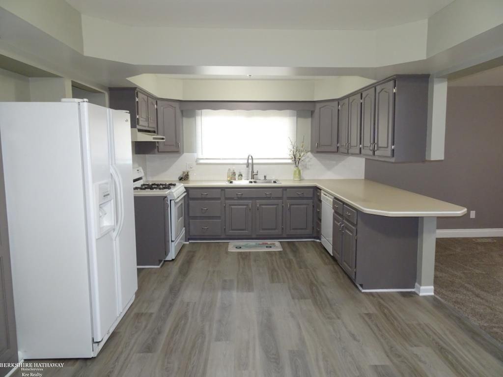 32106 Gainsborough Dr - Photo 5 of 24
