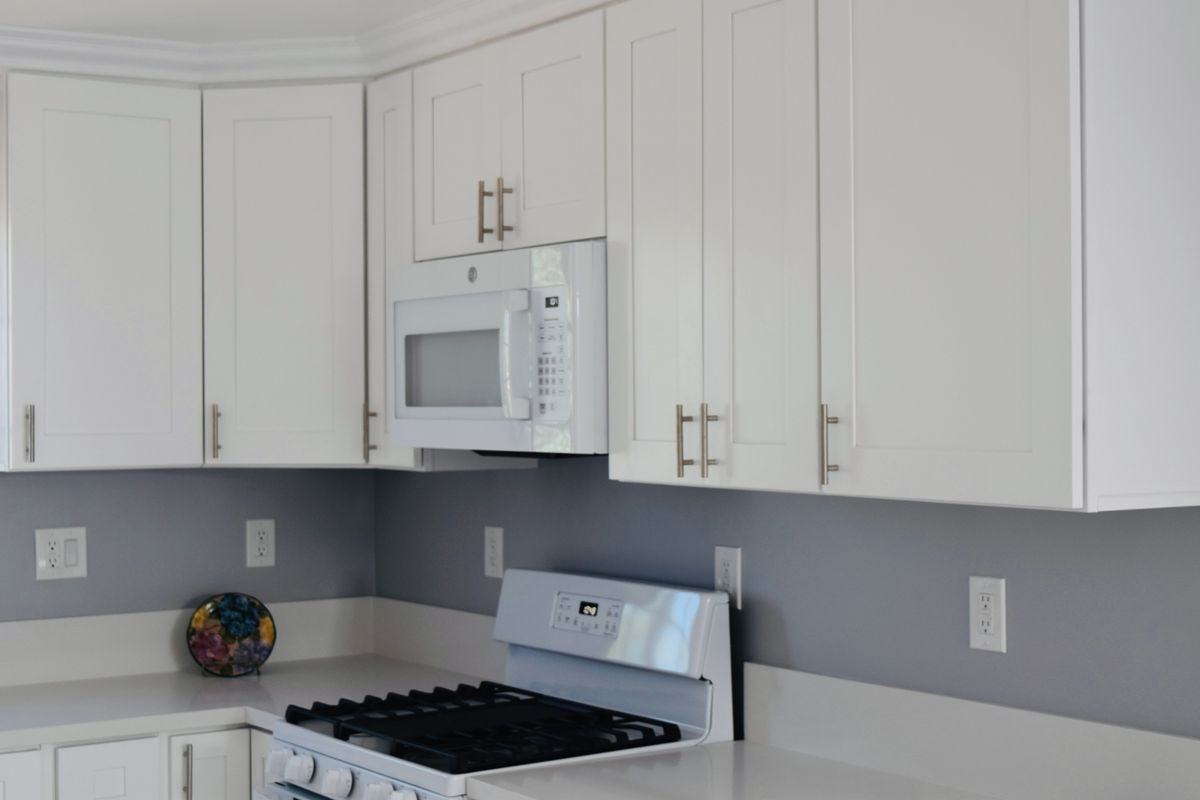 137 N Commonwealth Ave - Photo 5 of 13