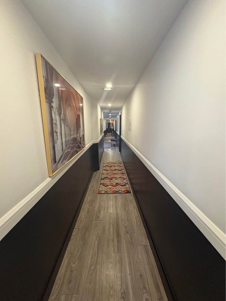 1637 Rue Sainte-Catherine Ouest - Photo 2 of 7