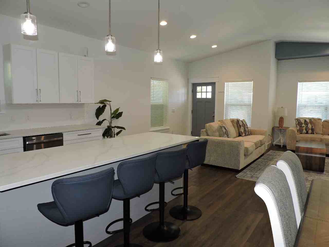 12610 Erin Lea Lane #B - Photo 4 of 37