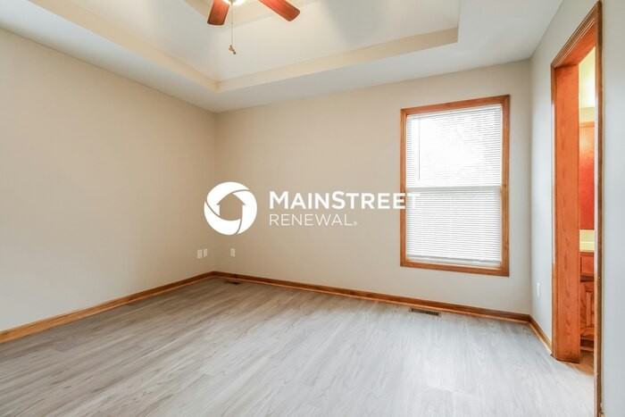 801 Pine Crest Ave - Photo 6 of 17