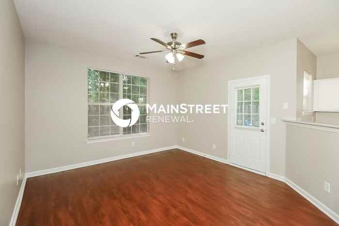 2353 Brianna Dr - Photo 4 of 17