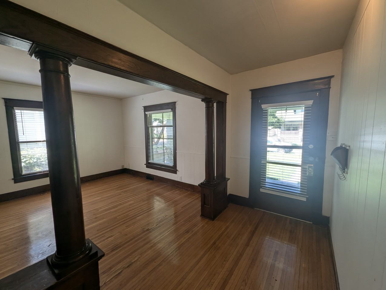 1524 S 24th St #1 - Photo 3 of 20