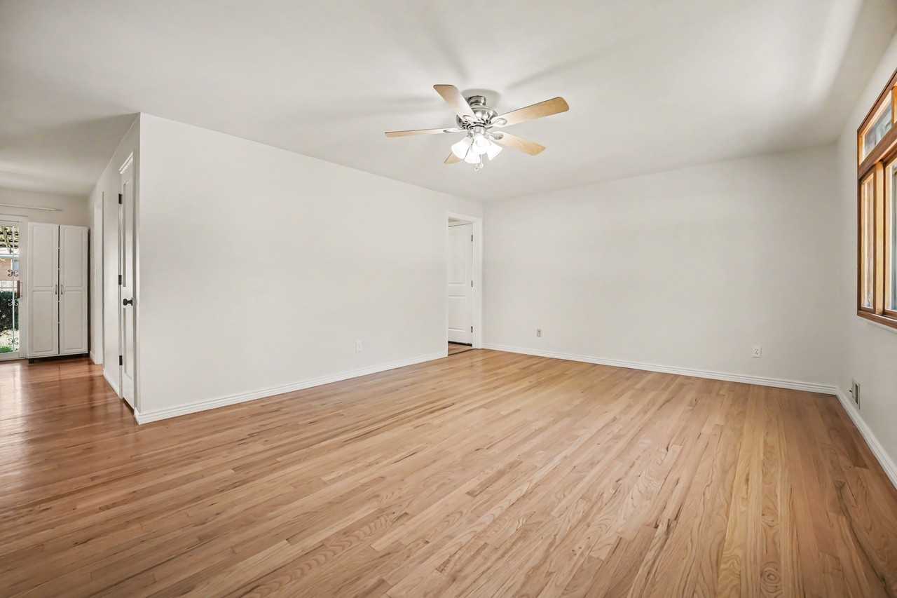 6630 S Washington St #NA - Photo 5 of 13