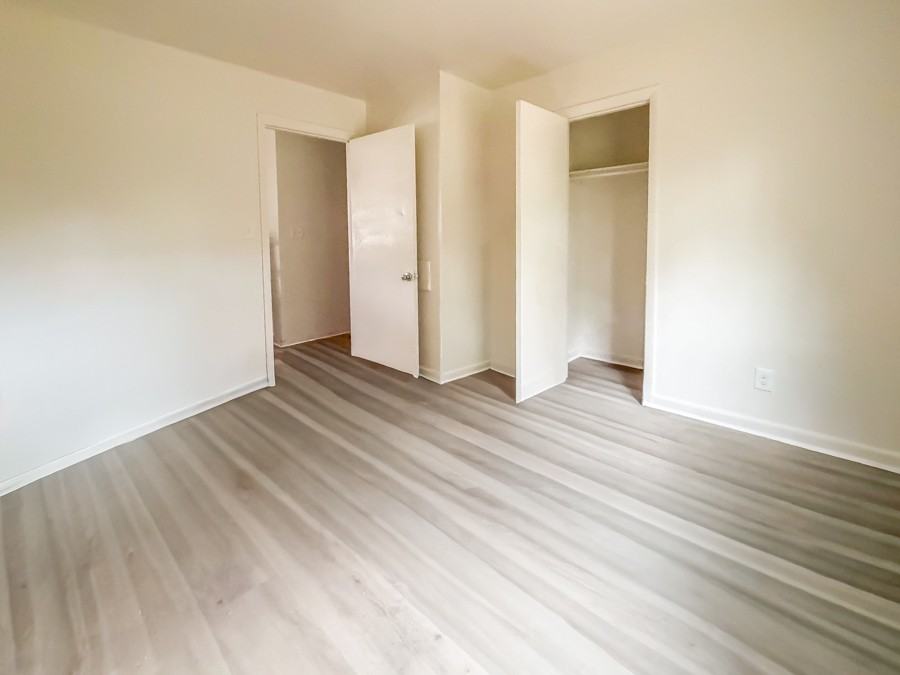 2235 N Whitehill Dr #NA - Photo 6 of 9
