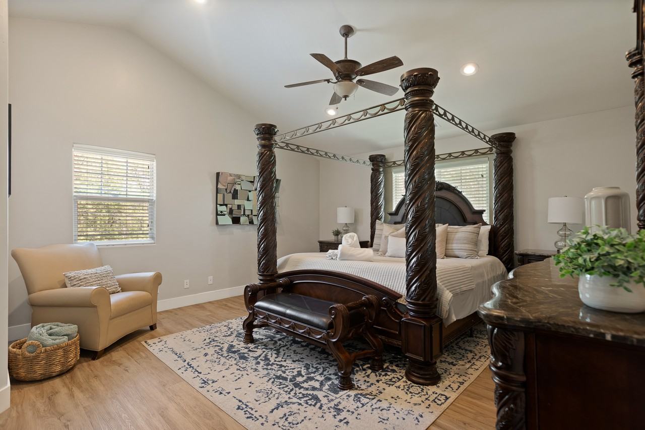 1498 Deer Way #NA - Photo 7 of 33