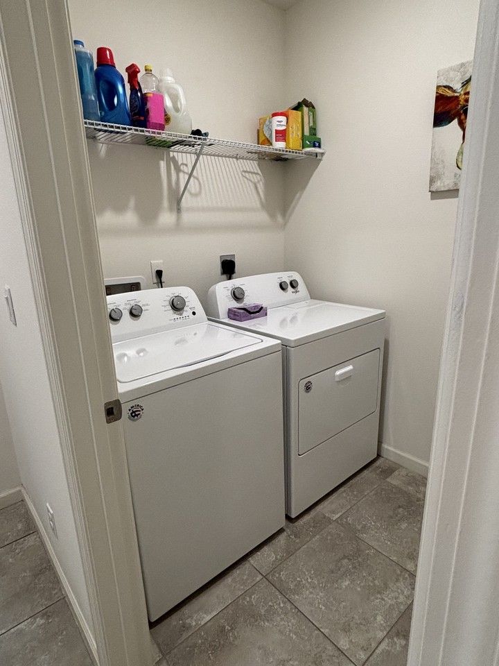 1169 Sw Hunnicut Ave #NA - Photo 6 of 11