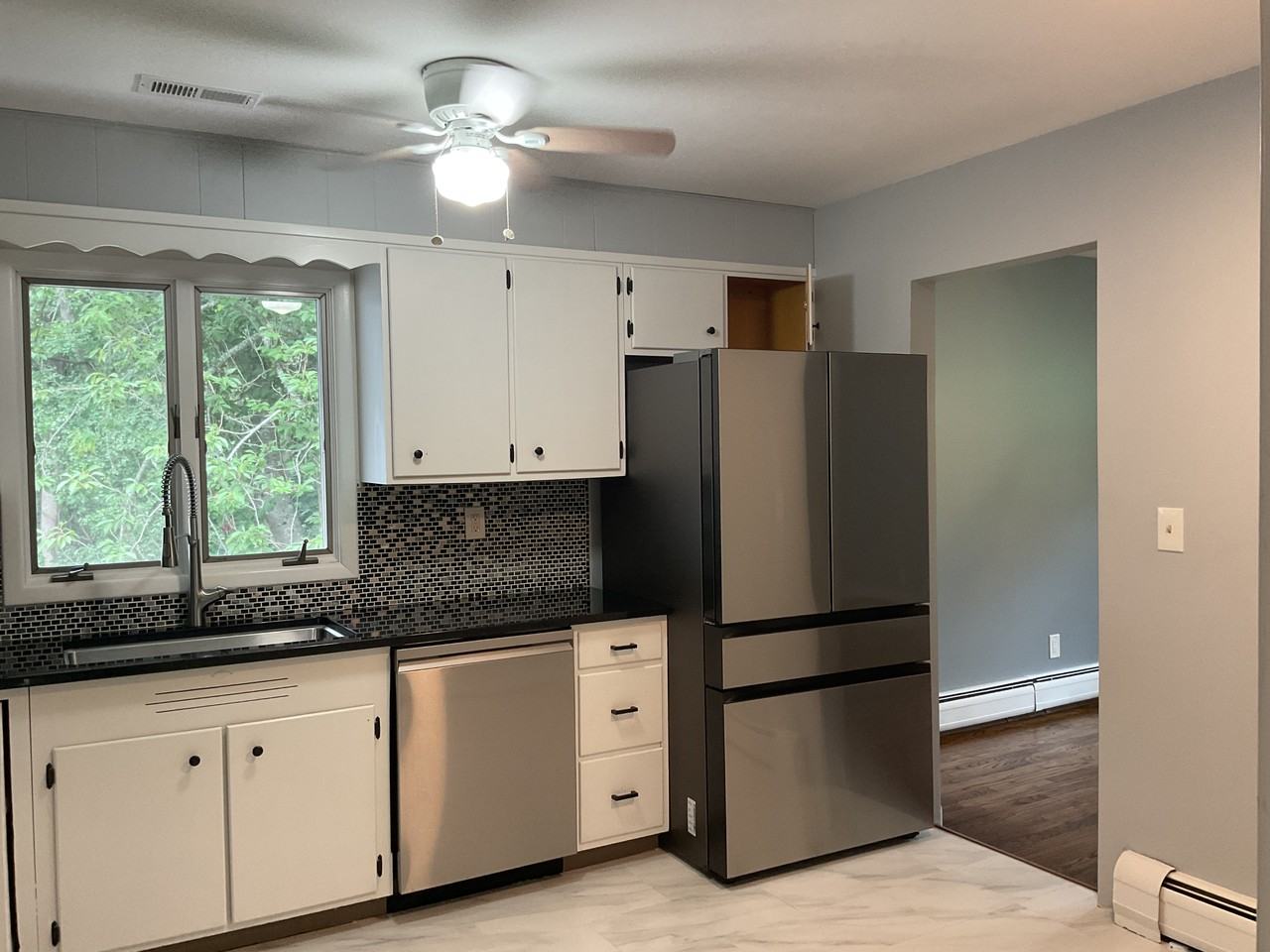 442 Surrey Ln #A - Photo 3 of 36