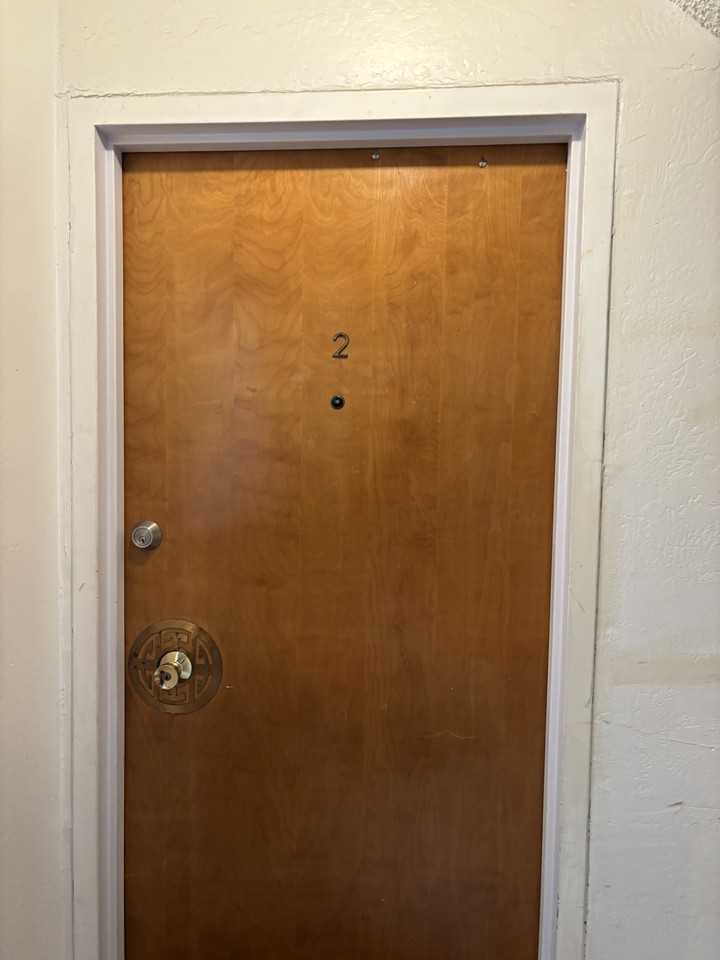 2915 Taraval Street - Photo 2 of 8
