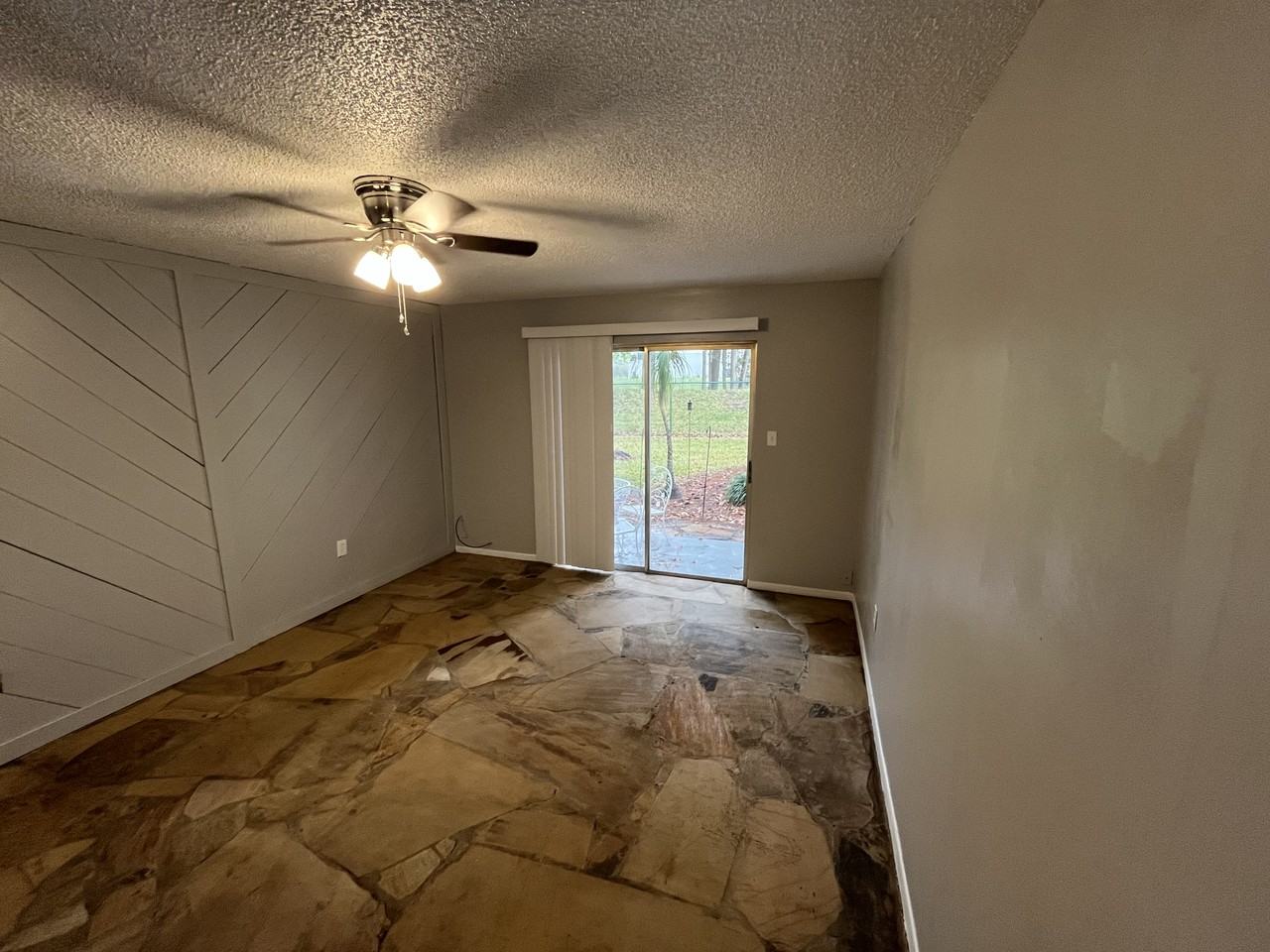 2405 Se 16th Ave #A - Photo 5 of 23