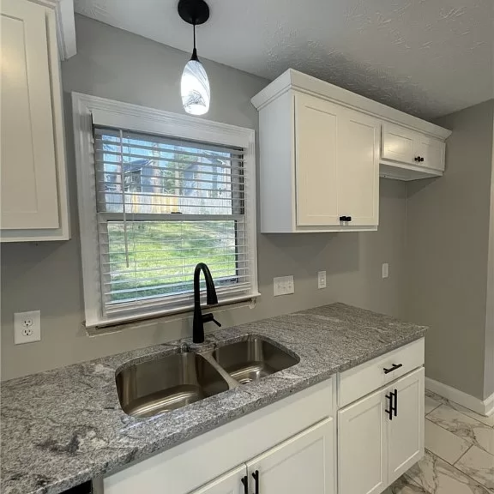 848 Hilton Dr #NA - Photo 6 of 29