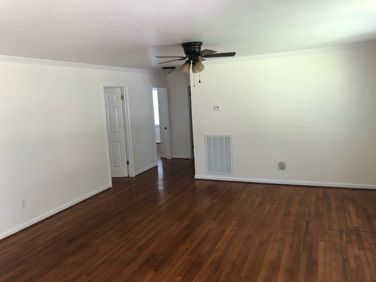 905 Avenue G Se #NA - Photo 5 of 16