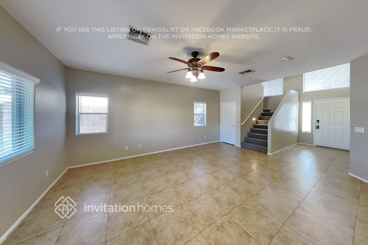 1640 S 171st Dr - Photo 4 of 18