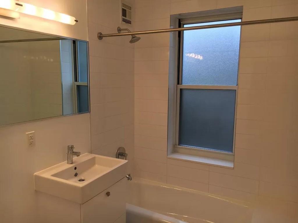 W 18th St #4N - Photo 6 of 6