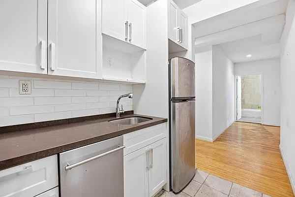 Fulton St #8AA - Photo 2 of 20