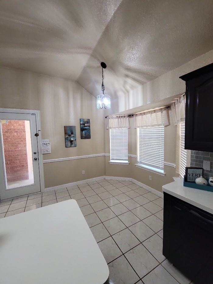 611 Linda Dr - Photo 6 of 17