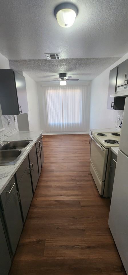2773 Sidewinder Lane #B - Photo 3 of 13