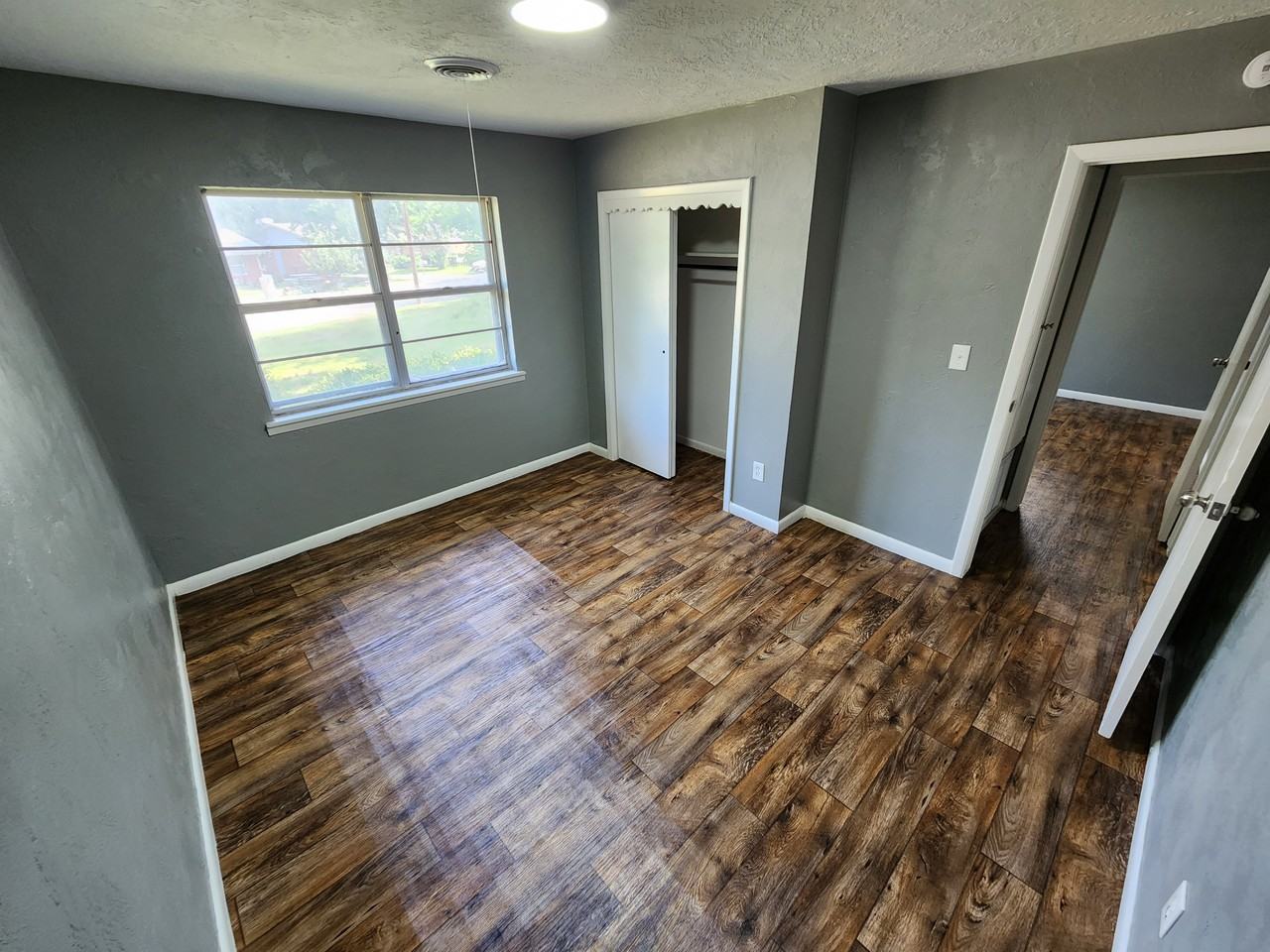 1509 E Nancy St #1 - Photo 4 of 11
