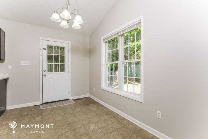 1215 Liriope Ln - Photo 6 of 15