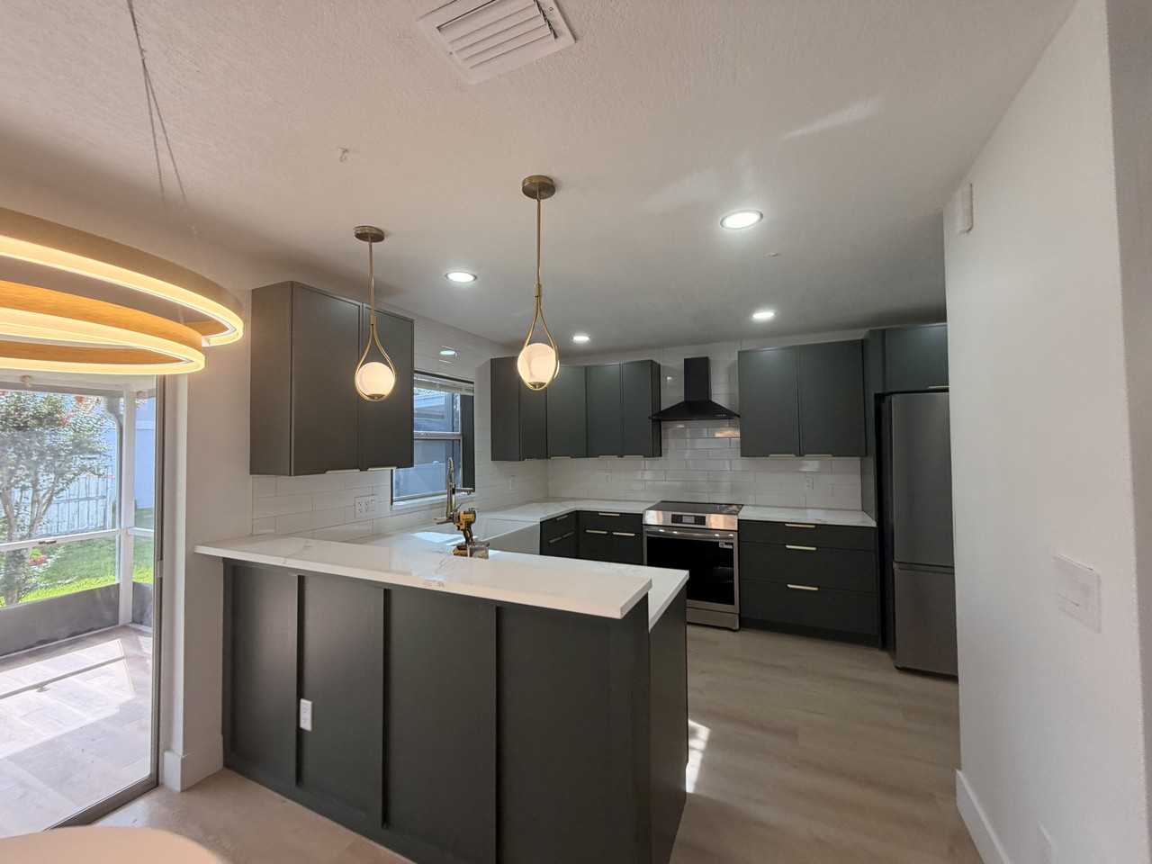 1871 Casselwood St #1 - Photo 2 of 22