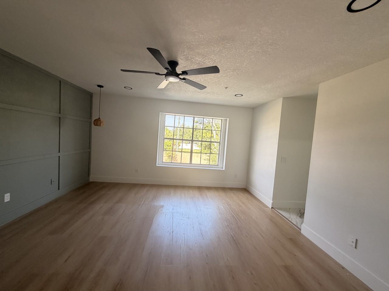 1871 Casselwood St #1 - Photo 5 of 22