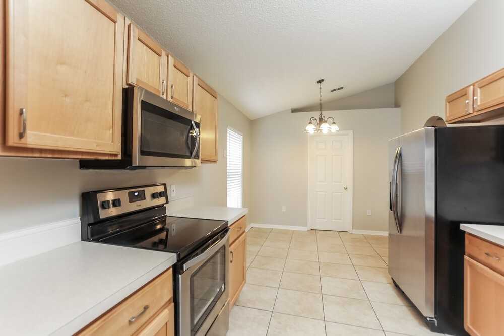 1168 Welch Hill Cir - Photo 7 of 16