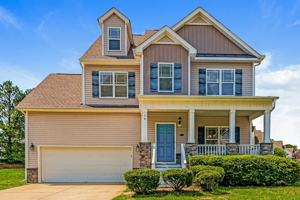 featured image of 16 Hollyridge Ct