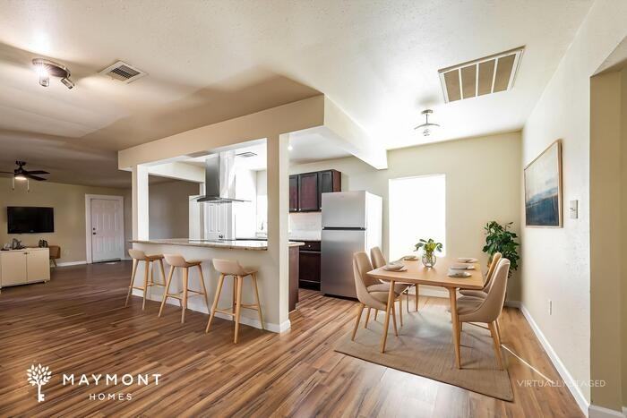 1009 Danube St - Photo 7 of 15