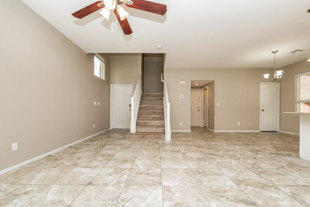 7369 Puddle Duck St - Photo 5 of 17