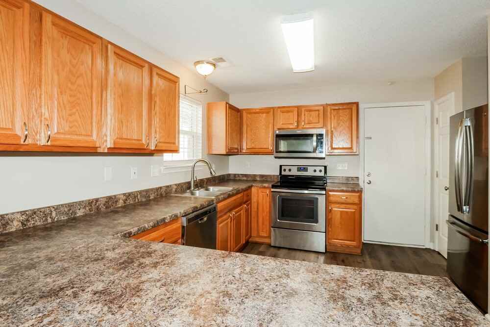 7296 Green Ash Dr - Photo 7 of 16