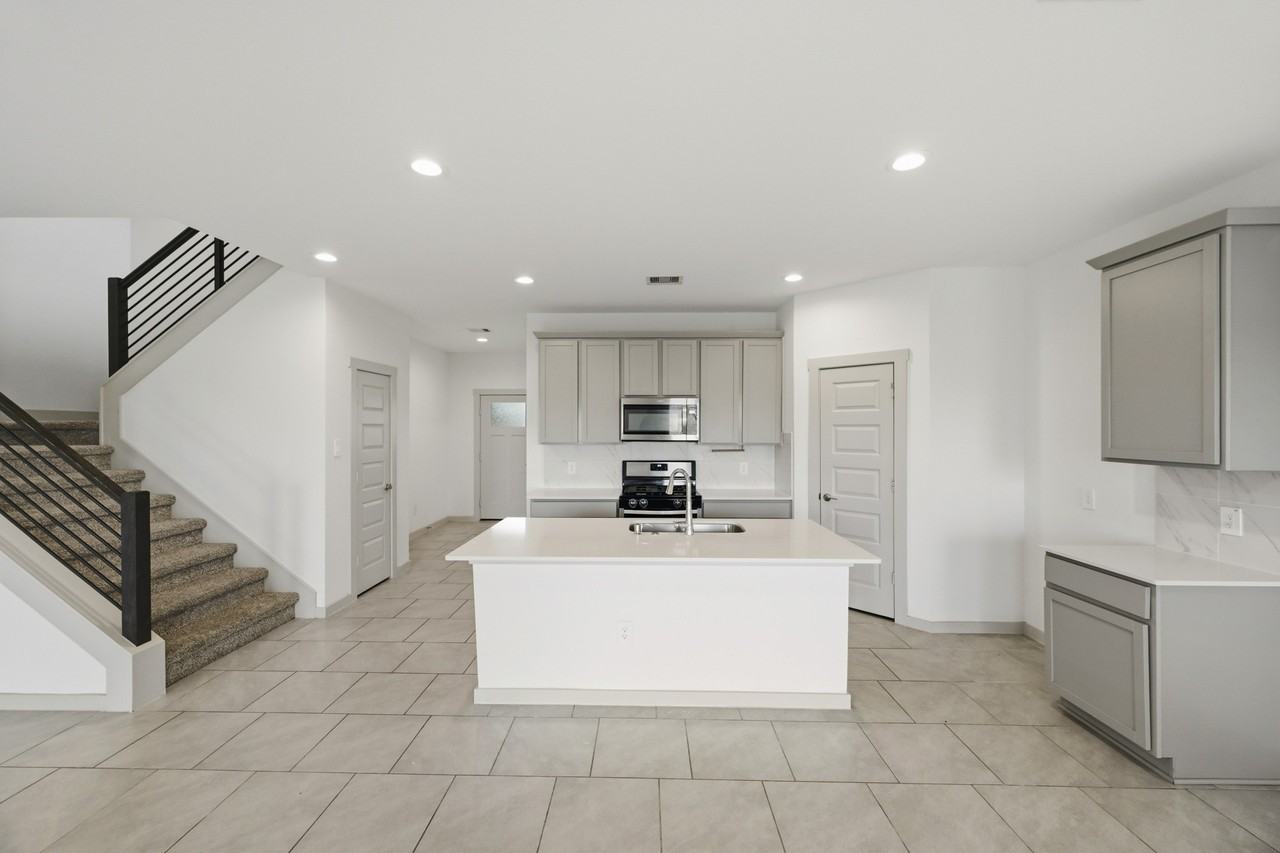 4050 Andreas Meadow Ln #1 - Photo 6 of 37