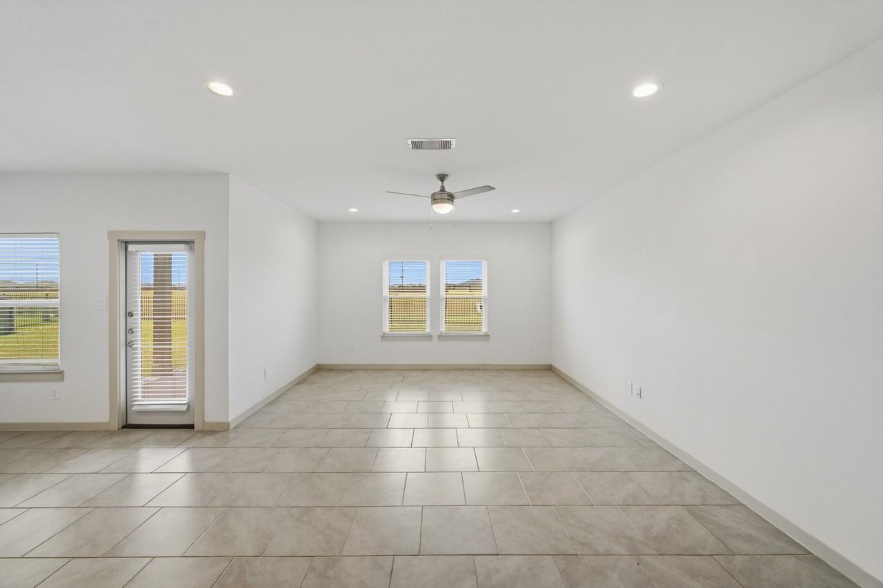 4050 Andreas Meadow Ln #1 - Photo 7 of 37