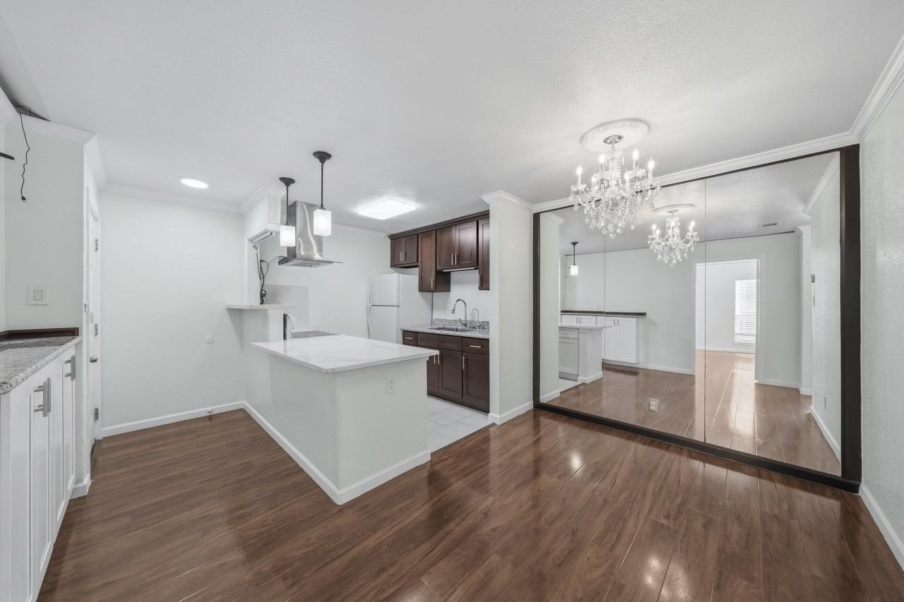 10211 Sugar Branch Dr #1