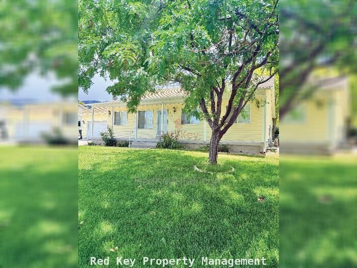 474 E 1370 N #A - Photo 7 of 7
