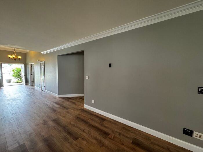 2532 Oxmoor Blvd Sw - Photo 7 of 50