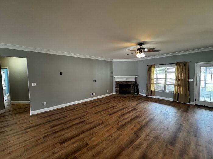 2532 Oxmoor Blvd Sw - Photo 7 of 50