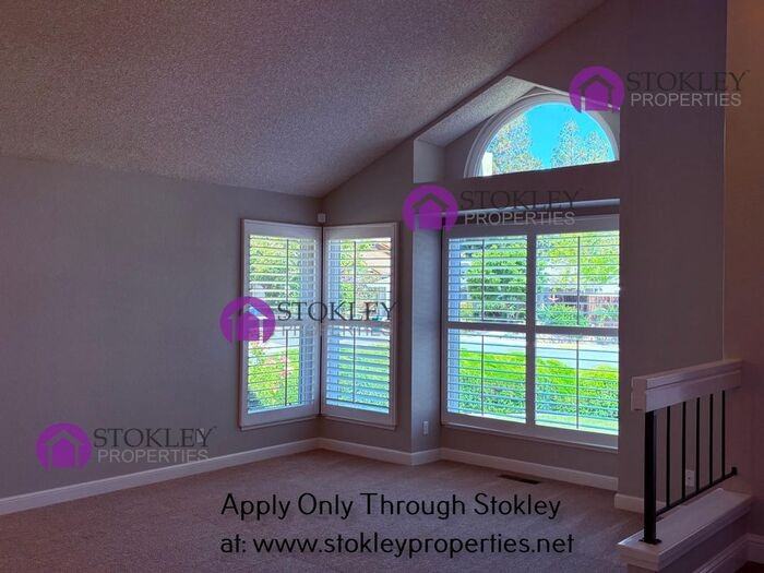 2397 Lake Meadow Cir - Photo 5 of 50